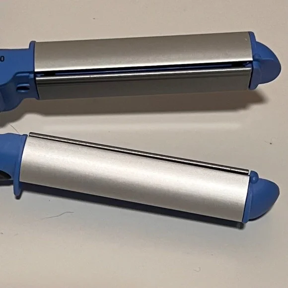 Conair Travel Size MiniPro 1/2" Hair Straightener Blue Dual Voltage CS80ANR Flat - Picture 5 of 6